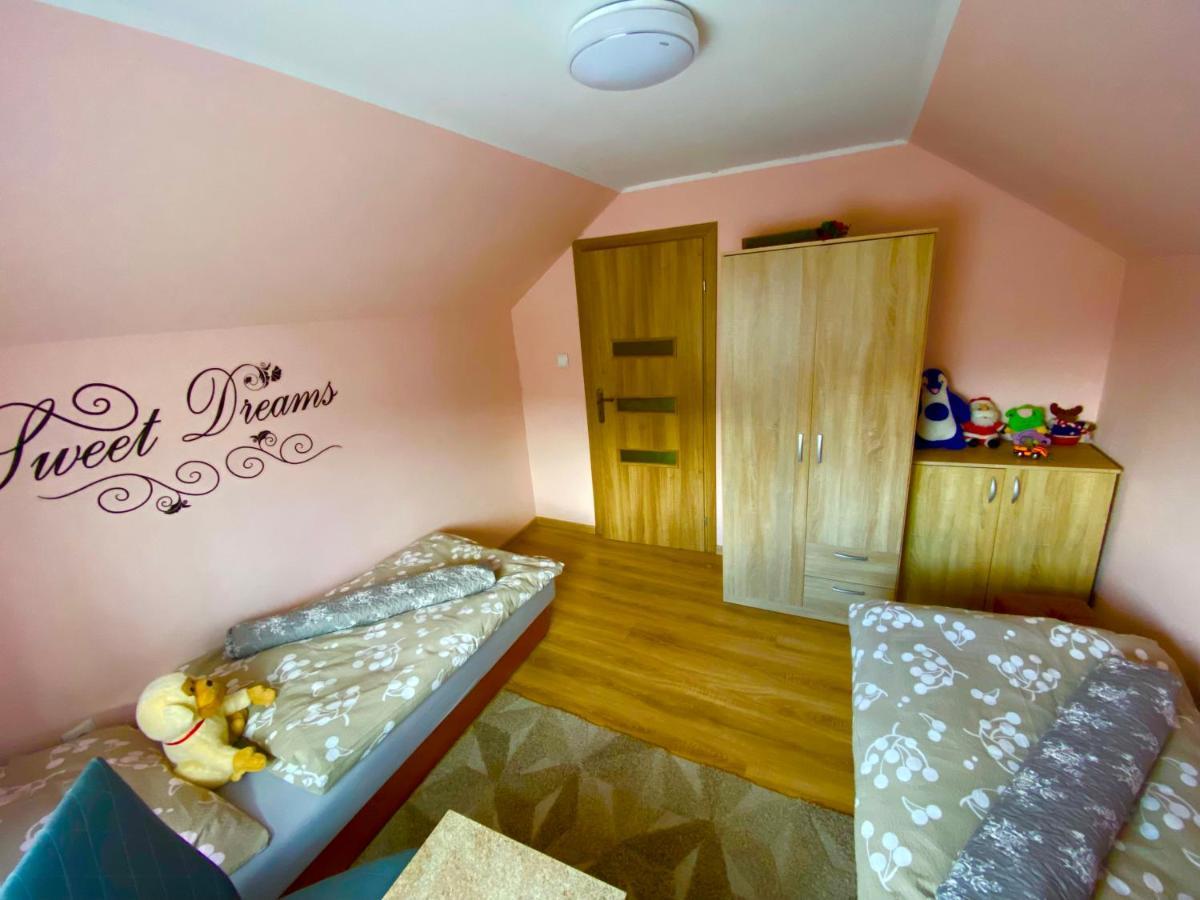 Domek Caloroczny "U Haliny" Mutne Esterno foto